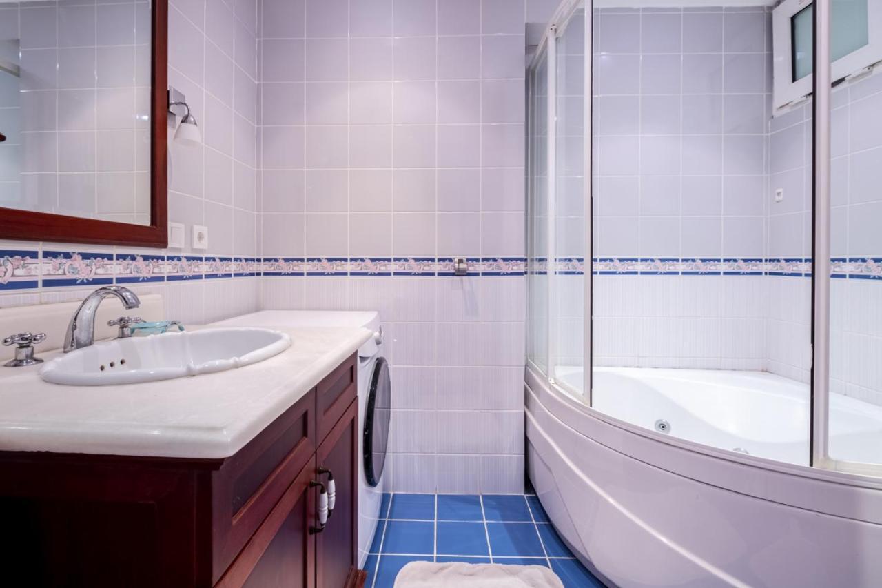 Cozy Flat Near Bagdat Street In Suadiye Istanbul Exteriör bild
